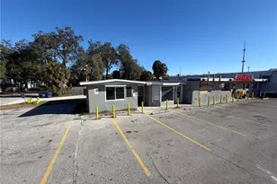 4802 E Busch Blvd, Tampa, FL 33617 - Photo 1