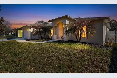 317 Carriage Crossing Circle, Brandon, FL 33510 - Photo 1