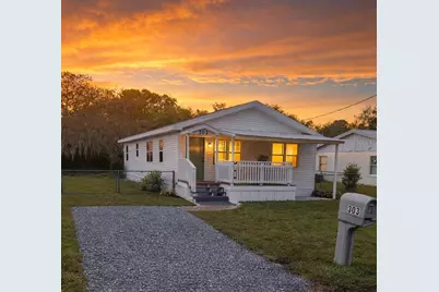 303 Clayton Road, Auburndale, FL 33823 - Photo 1