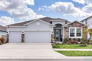 9822 Shoreline Vw Wy, Wesley Chapel, FL 33545 - Photo 1