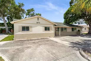 2672 66th St N, Saint Petersburg, FL 33710 - Photo 1