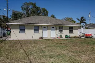 810 21st Ave W, Bradenton, FL 34205 - Photo 1