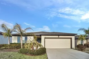 6785 Branham Mill Ct, Zephyrhills, FL 33542 - Photo 1