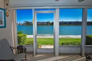7645 Sun Island Dr S, South Pasadena, FL 33707 - Photo 1