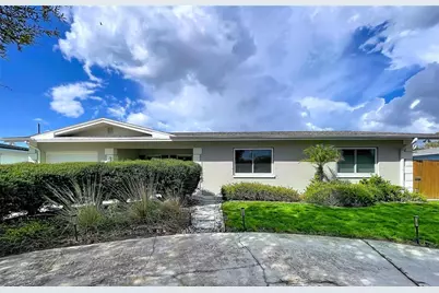 4391 34th Avenue N, Saint Petersburg, FL 33713 - Photo 1