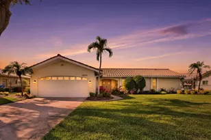 1979 Iowa Ave NE, Saint Petersburg, FL 33703 - Photo 1