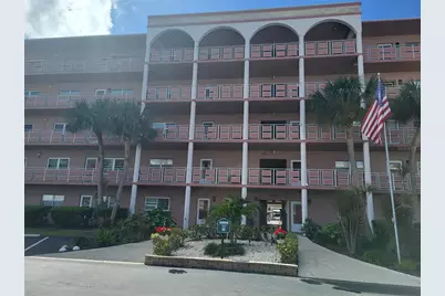 5521 80th Street N #312, Saint Petersburg, FL 33709 - Photo 1