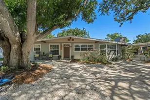 2903 W Paxton, Tampa, FL 33611 - Photo 1