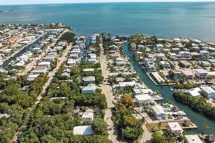 34 Seagate Beach, Key Largo, FL 33037 - Photo 1