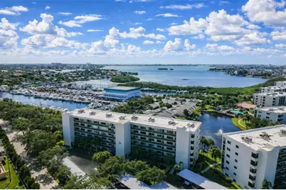 1316 Pasadena Avenue S #407, South Pasadena, FL 33707 - Photo 1