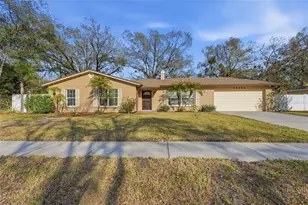 14403 Brentwood Dr, Tampa, FL 33618 - Photo 1