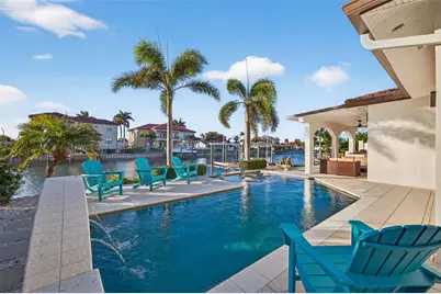 1967 Iowa Avenue NE, Saint Petersburg, FL 33703 - Photo 1