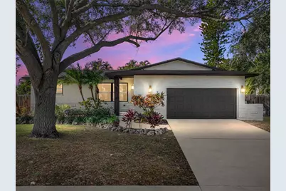 6000 19th Street NE, Saint Petersburg, FL 33703 - Photo 1