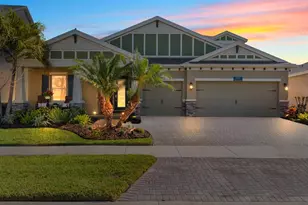 7328 Paradiso Dr, Apollo Beach, FL 33572 - Photo 1