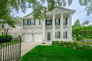 3410 W Bay Villa Ave, Tampa, FL 33611 - Photo 1