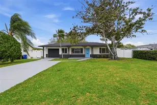 5347 30th Ave N, Saint Petersburg, FL 33710 - Photo 1