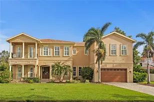 131 Miramar Blvd NE, Saint Petersburg, FL 33704 - Photo 1