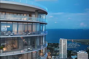 400 Central Ave, Saint Petersburg, FL 33701 - Photo 1