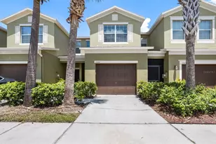 2044 Hawks View Dr, Ruskin, FL 33570 - Photo 1