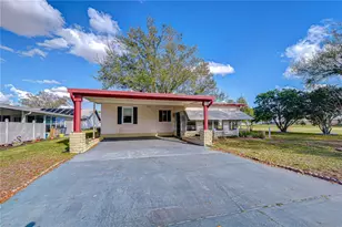 5438 Antigua Dr, Zephyrhills, FL 33541 - Photo 1