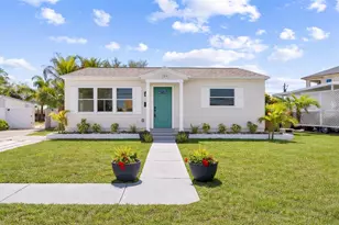 124 85th Ave N, Saint Petersburg, FL 33702 - Photo 1