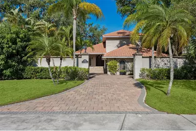 813 S West Shore Boulevard, Tampa, FL 33609 - Photo 1