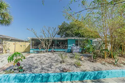 1024 Apache Trail, Clearwater, FL 33755 - Photo 1
