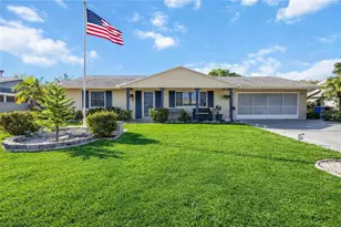 1010 Fordham Dr, Sun City Center, FL 33573 - Photo 1