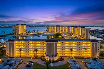 4650 Cove Circle #209, Saint Petersburg, FL 33708 - Photo 1