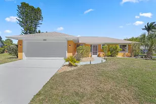 3323 Meadow Run Cir, Venice, FL 34293 - Photo 1
