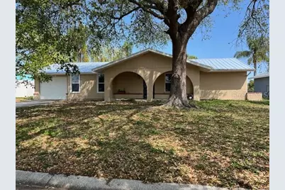 6204 38th Avenue W, Bradenton, FL 34209 - Photo 1