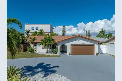 7125 S Shore Drive S, South Pasadena, FL 33707 - Photo 1