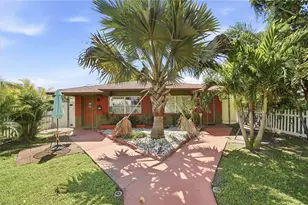 2016 2nd Ave N, Saint Petersburg, FL 33713 - Photo 1