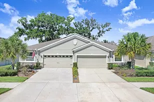 31411 Mango Fade Wy, San Antonio, FL 33576 - Photo 1