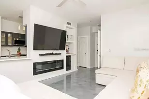 1810 E Palm Ave, Tampa, FL 33605 - Photo 1