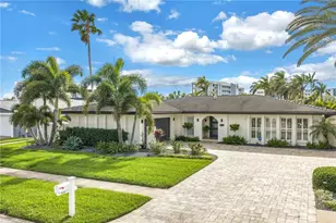 624 Snug Island, Clearwater, FL 33767 - Photo 1
