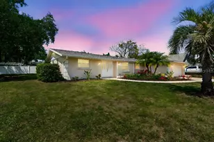 994 S Brink Ave, Sarasota, FL 34237 - Photo 1