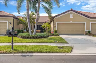 320 Bluewater Falls Ct, Apollo Beach, FL 33572 - Photo 1