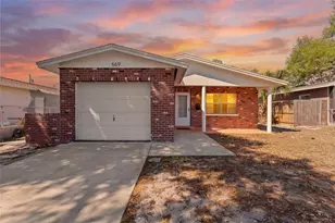 669 52nd Ave S, Saint Petersburg, FL 33705 - Photo 1