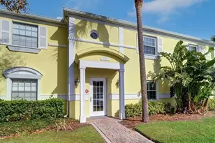 157 Pompano Dr SE, Saint Petersburg, FL 33705 - Photo 1