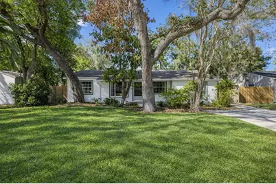 815 W Lowry Lane, Tampa, FL 33604 - Photo 1