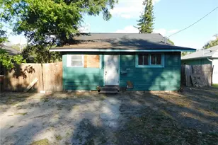 8015 N 11th St, Tampa, FL 33604 - Photo 1