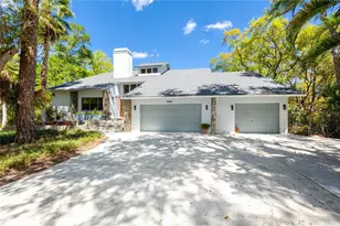 9775 78th Ave, Seminole, FL 33777 - Photo 1