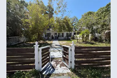 2516 3rd Avenue S, Saint Petersburg, FL 33712 - Photo 1
