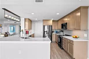 4780 Dolphin Cay Ln S, Saint Petersburg, FL 33711 - Photo 1