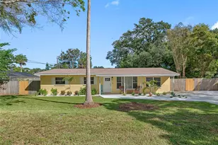 12271 137th Street N, Largo, FL 33774 - Photo 1