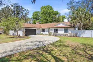 112 Bloomingfield Dr, Brandon, FL 33511 - Photo 1
