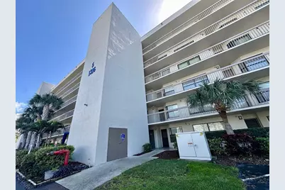 1316 Pasadena Avenue S #506, South Pasadena, FL 33707 - Photo 1