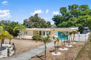 6447 17th Pl N, Saint Petersburg, FL 33710 - Photo 1