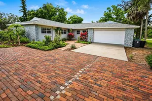 1713 14th Ave W, Palmetto, FL 34221 - Photo 1